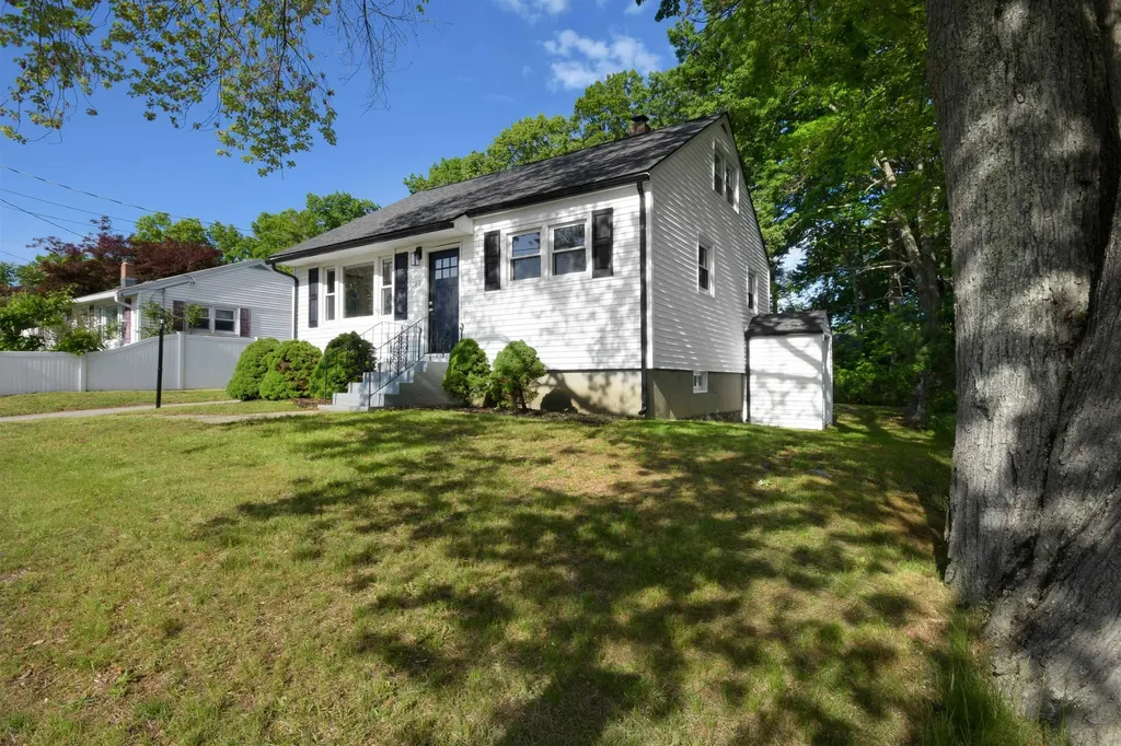 161 S Gray Street Manchester NH 03103