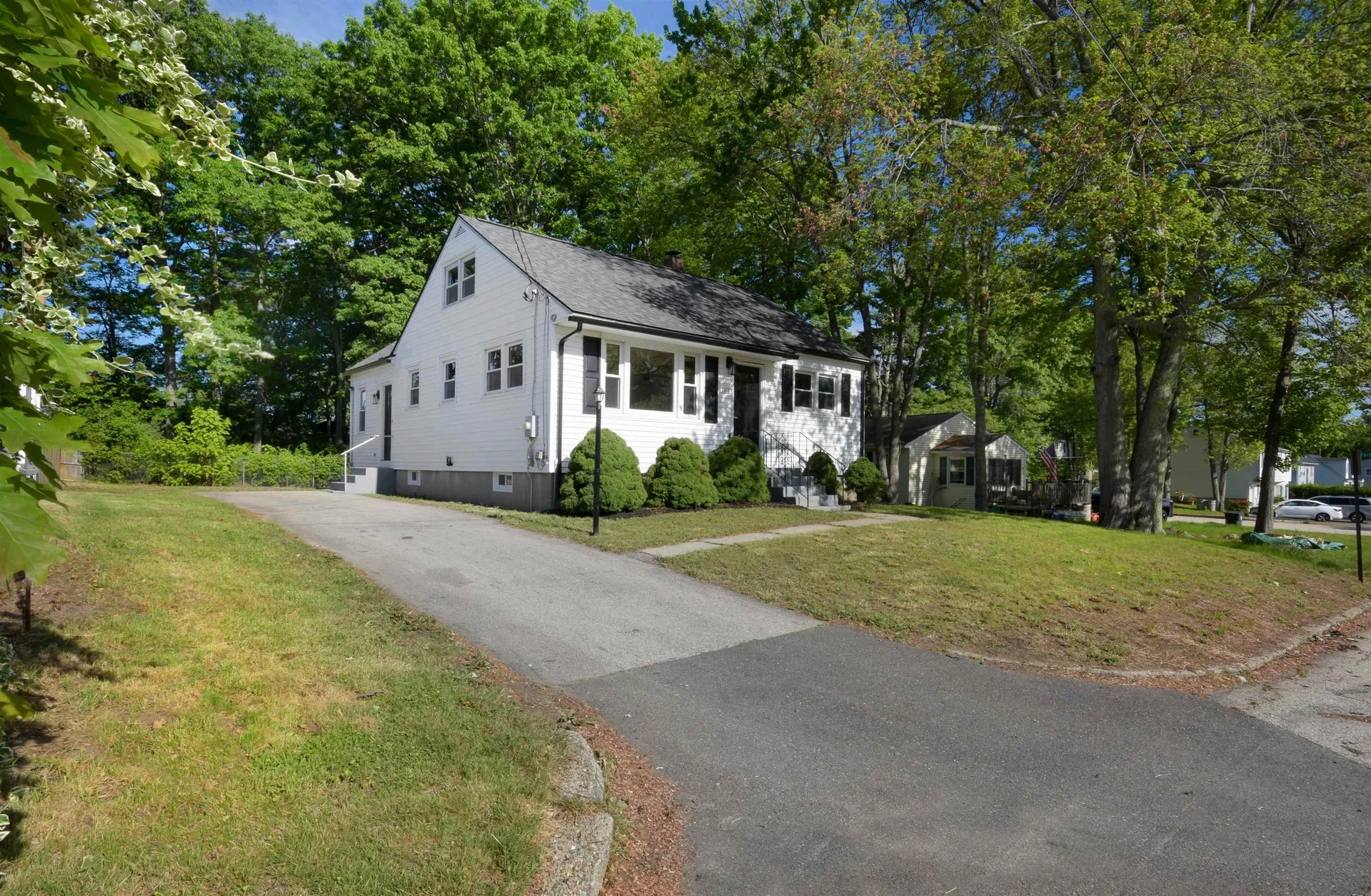 161 S Gray Street Manchester NH 03103