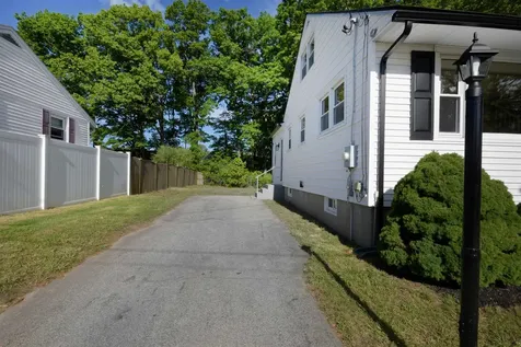 161 S Gray Street Manchester NH 03103