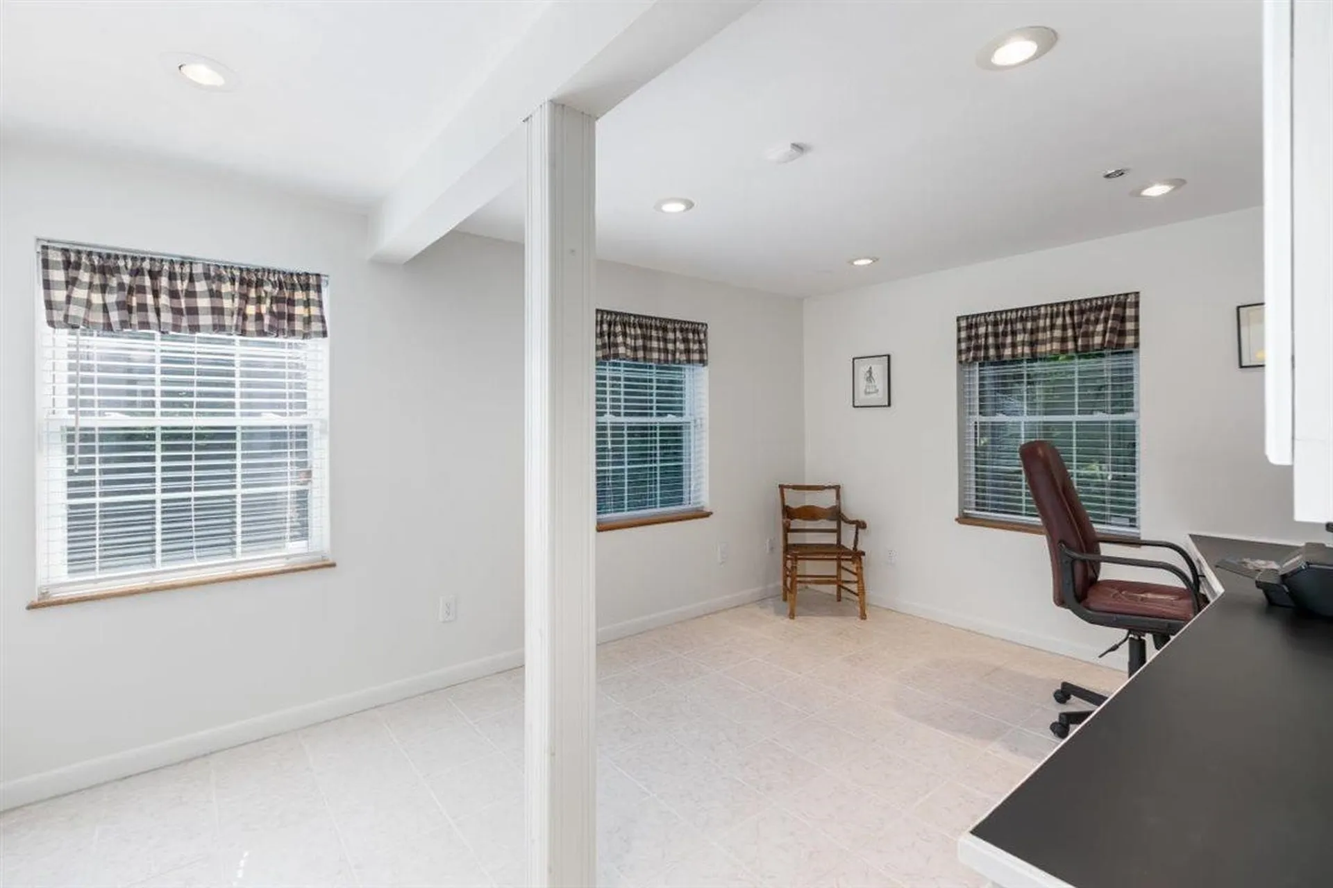 20 Centerview Road Atkinson NH 03811