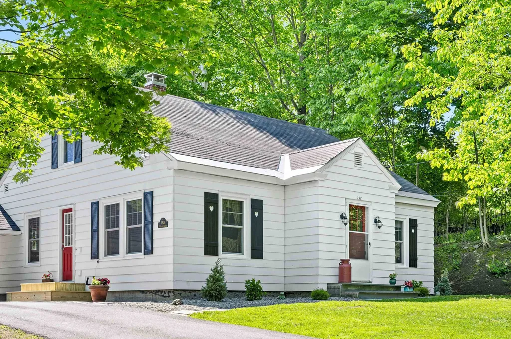 152 Fairview Street Barre City VT 05641
