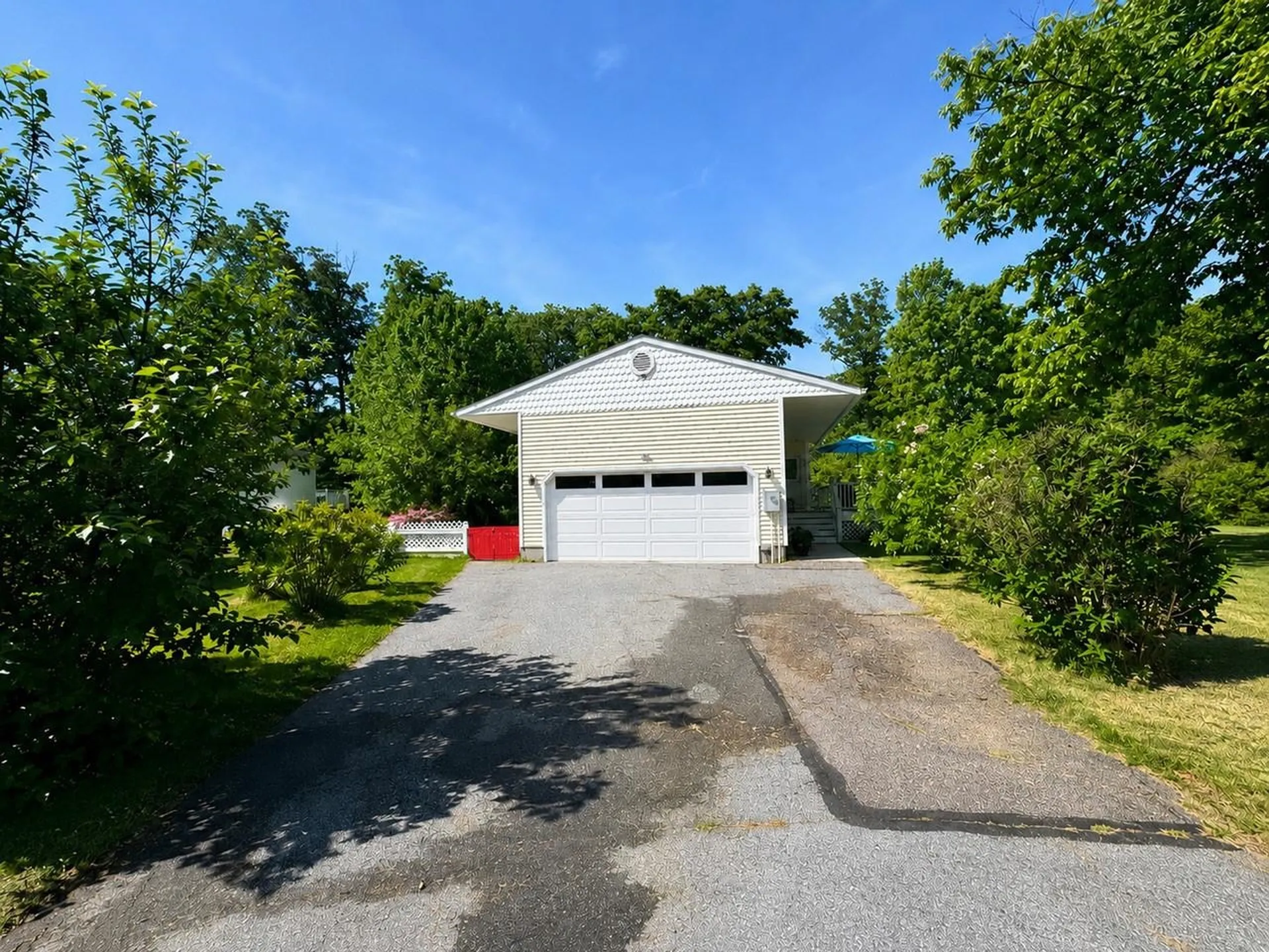 18 Margaret Street Essex VT 05452