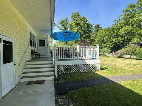 18 Margaret Street Essex VT 05452