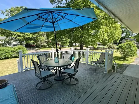 18 Margaret Street Essex VT 05452