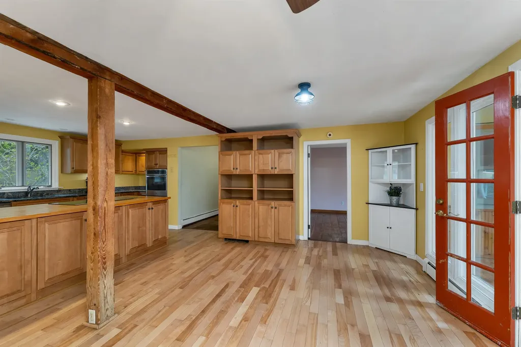 371 Baker Road Henniker NH 03242