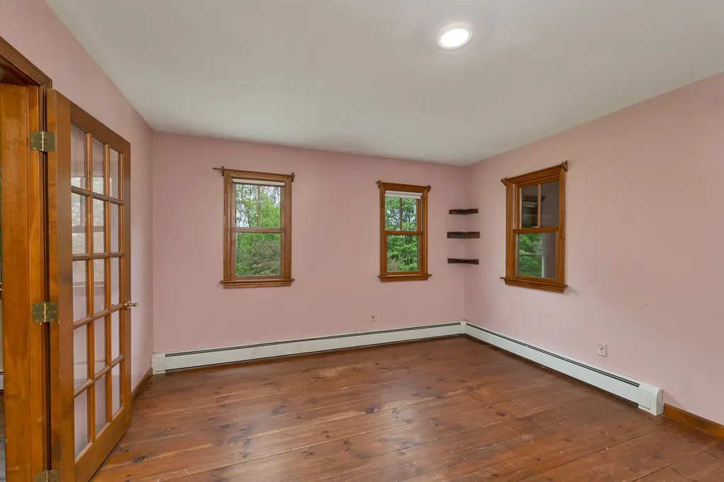 371 Baker Road Henniker NH 03242