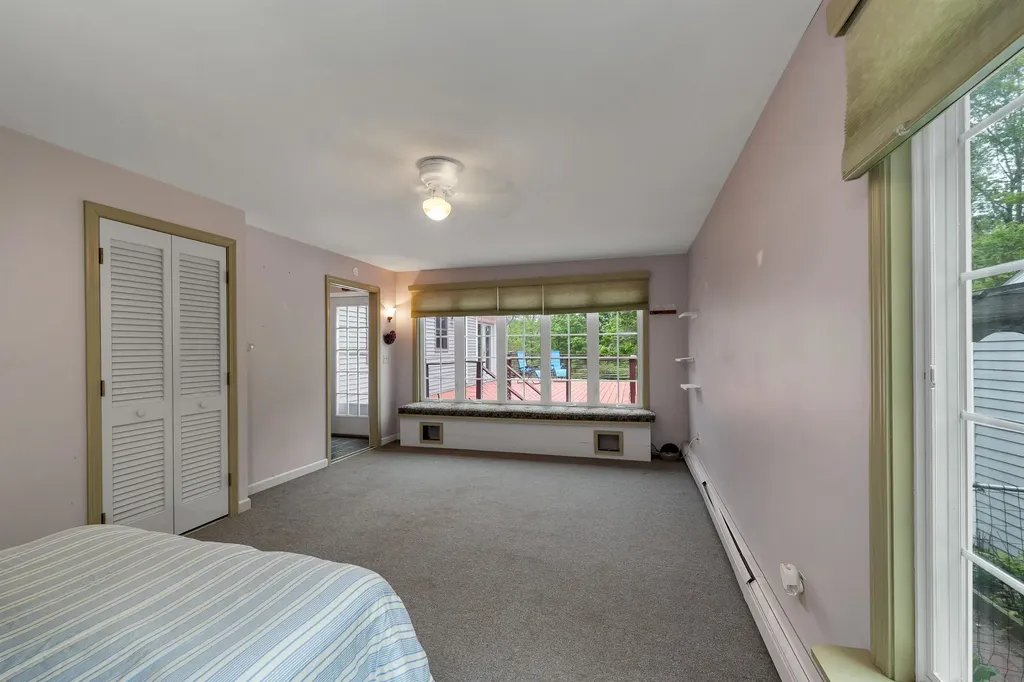 371 Baker Road Henniker NH 03242