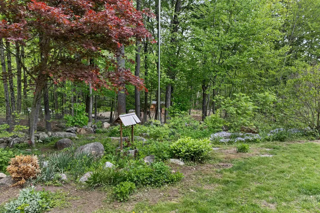 371 Baker Road Henniker NH 03242