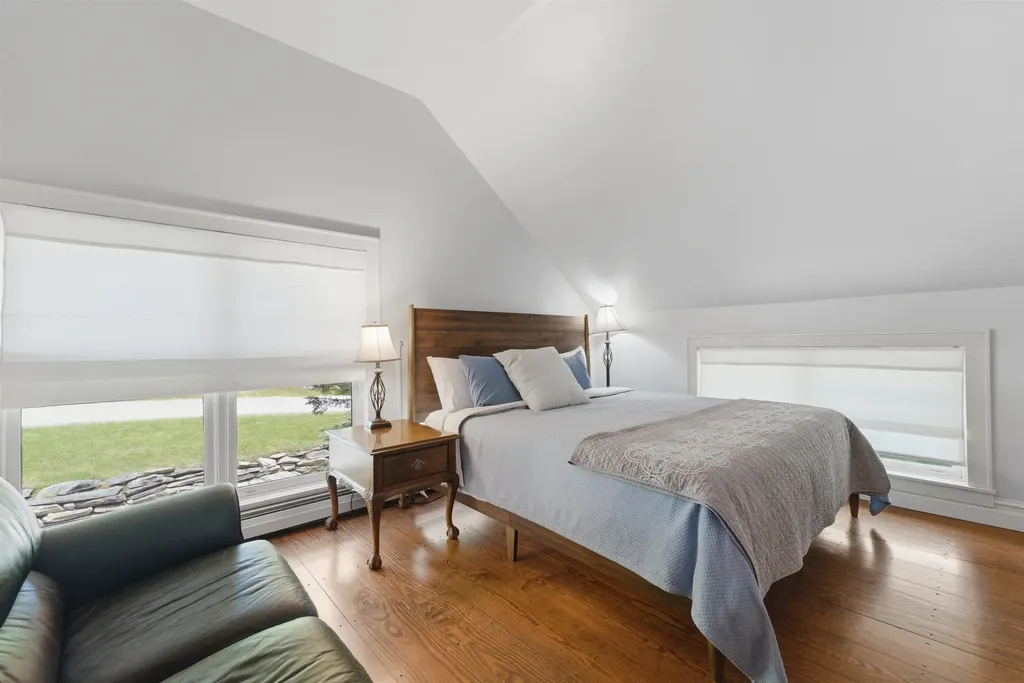 27 Mountain View Road Winhall VT 05340