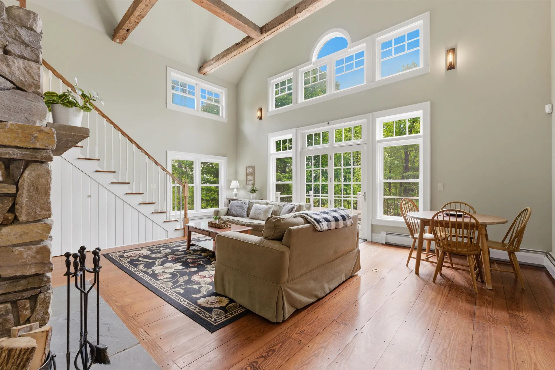 27 Mountain View Road Winhall VT 05340