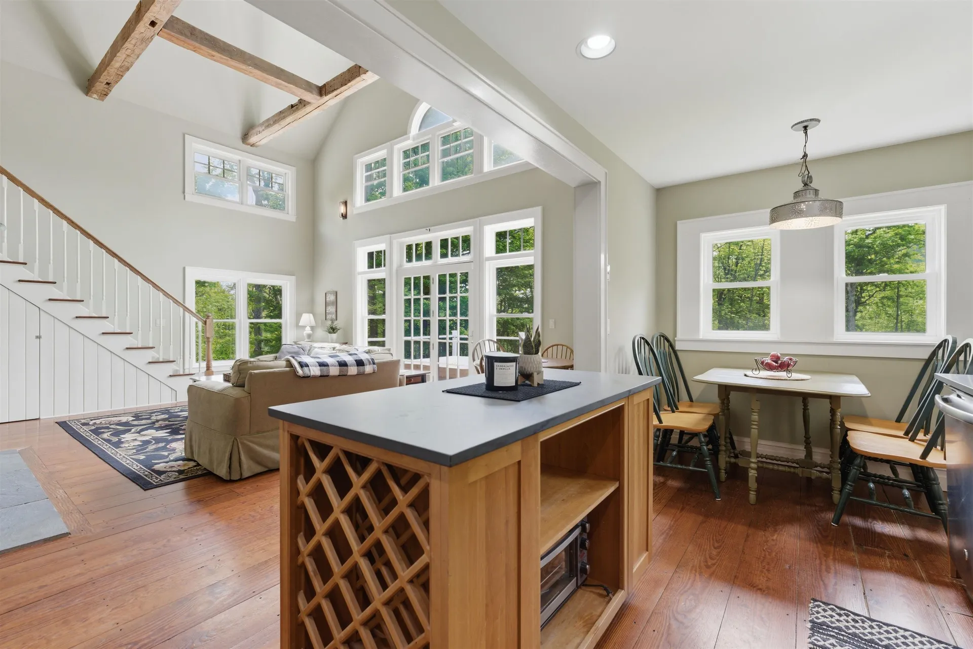 27 Mountain View Road Winhall VT 05340