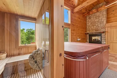 27 Mountain View Road Winhall VT 05340