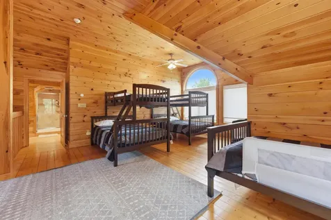 27 Mountain View Road Winhall VT 05340