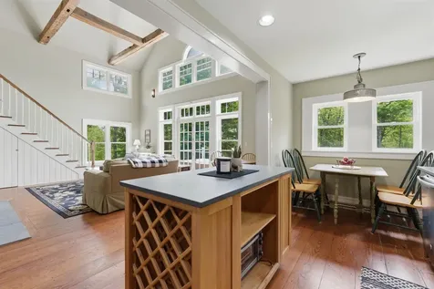 27 Mountain View Road Winhall VT 05340