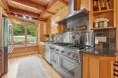 27 Mountain View Road Winhall VT 05340