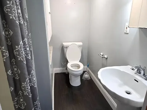 2 Thomas Street Concord NH 03301
