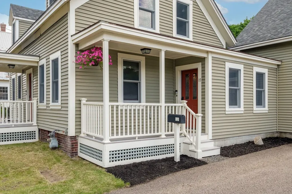 17 Rogers Street Dover NH 03820