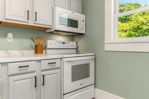 17 Rogers Street Dover NH 03820