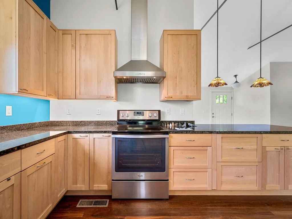 48 Colonial Drive Montpelier VT 05602