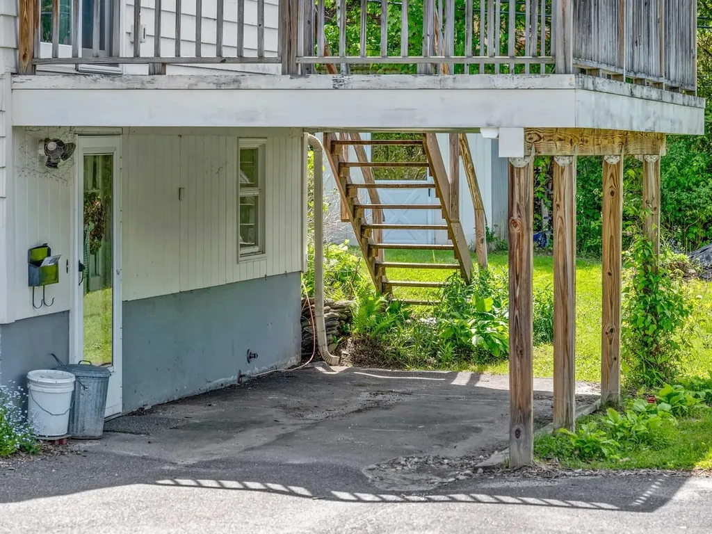 48 Colonial Drive Montpelier VT 05602