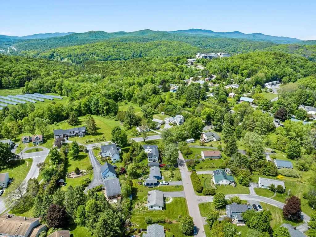 48 Colonial Drive Montpelier VT 05602
