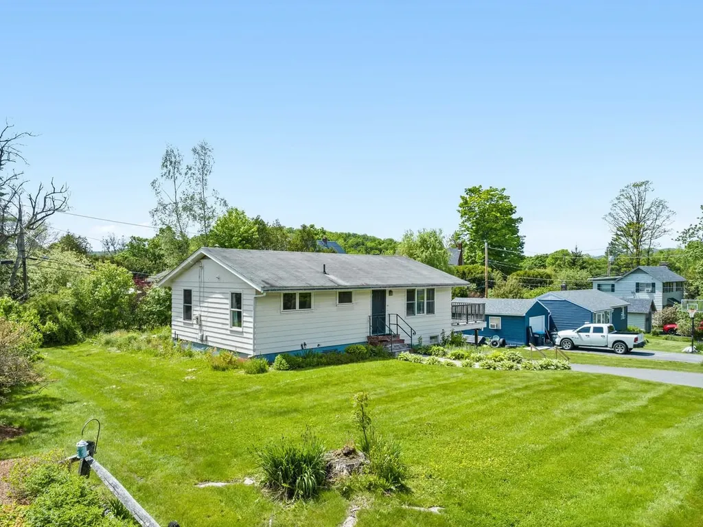48 Colonial Drive Montpelier VT 05602