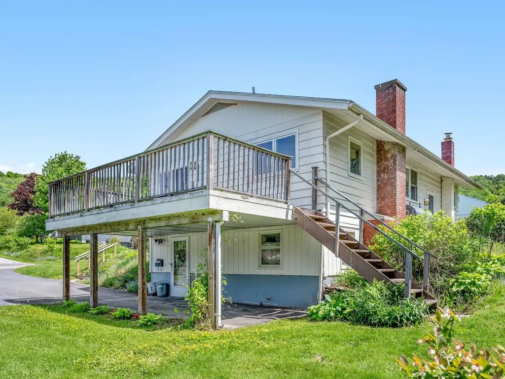 48 Colonial Drive Montpelier VT 05602