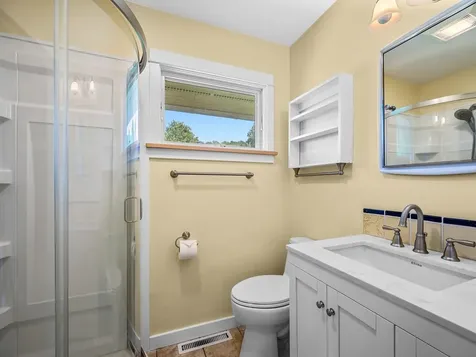 48 Colonial Drive Montpelier VT 05602
