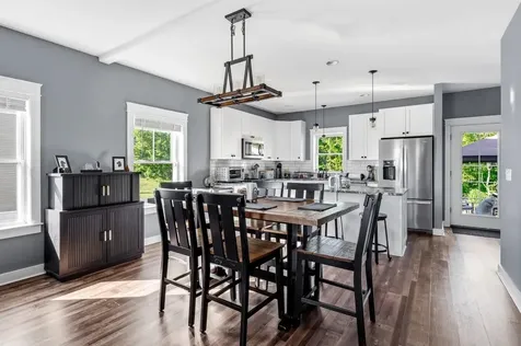 14 Eisenhower Drive Rochester NH 03867