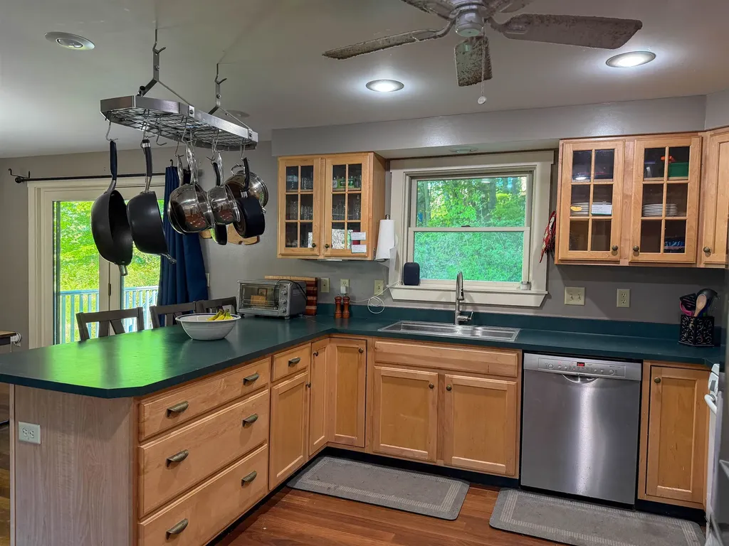 58 Tuckaway Lane Northfield VT 05663