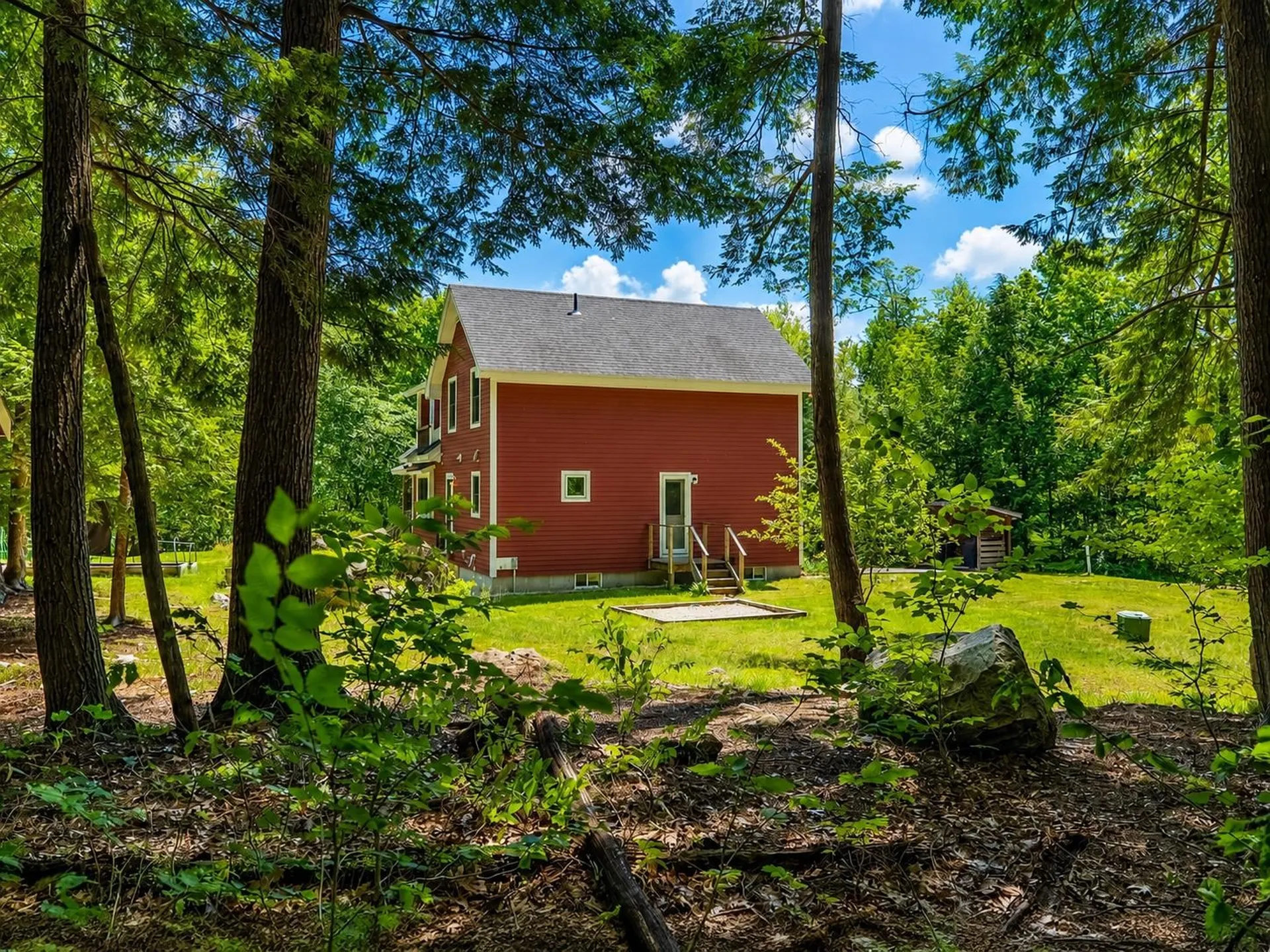 24 Cummings Drive Newbury NH 03255