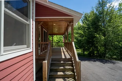 24 Cummings Drive Newbury NH 03255