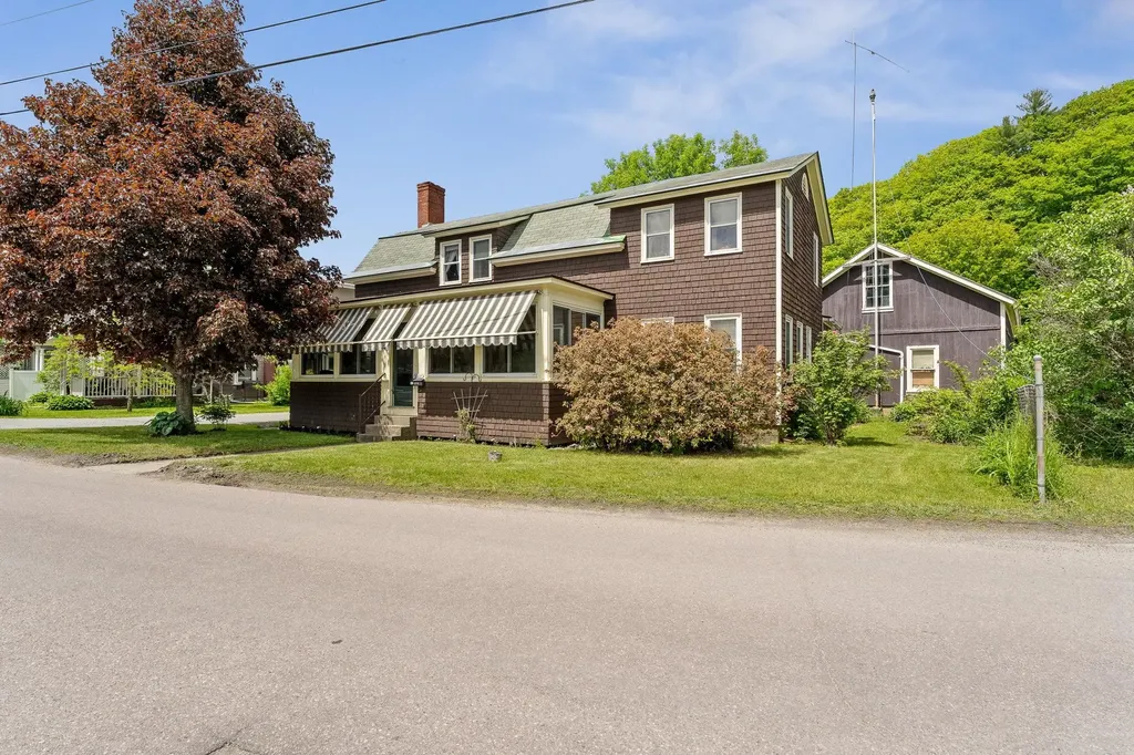 174 South Main Street Waterbury VT 05676