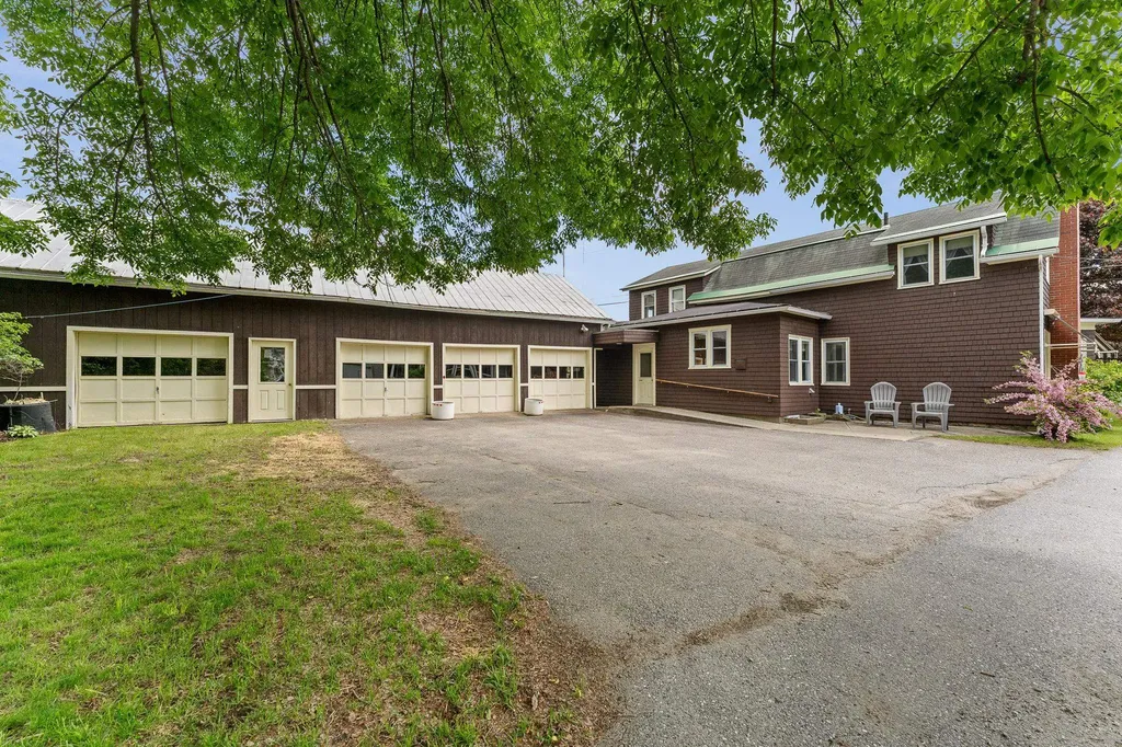 174 South Main Street Waterbury VT 05676