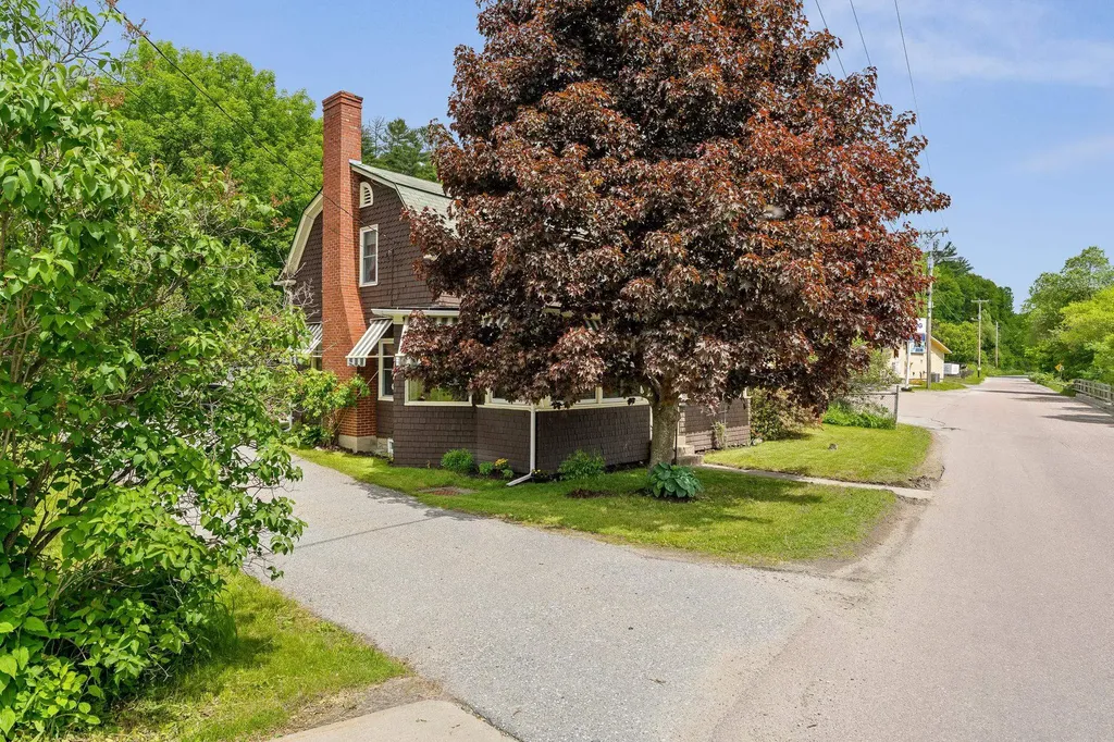 174 South Main Street Waterbury VT 05676