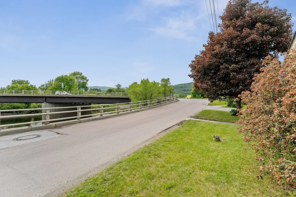 174 South Main Street Waterbury VT 05676
