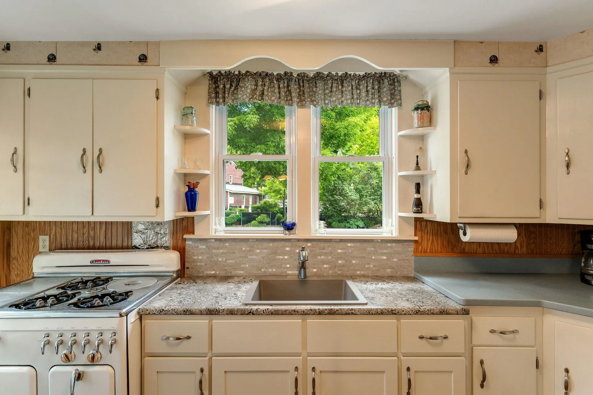 174 South Main Street Waterbury VT 05676