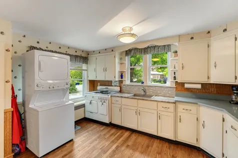 174 South Main Street Waterbury VT 05676