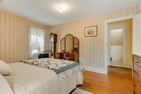 174 South Main Street Waterbury VT 05676
