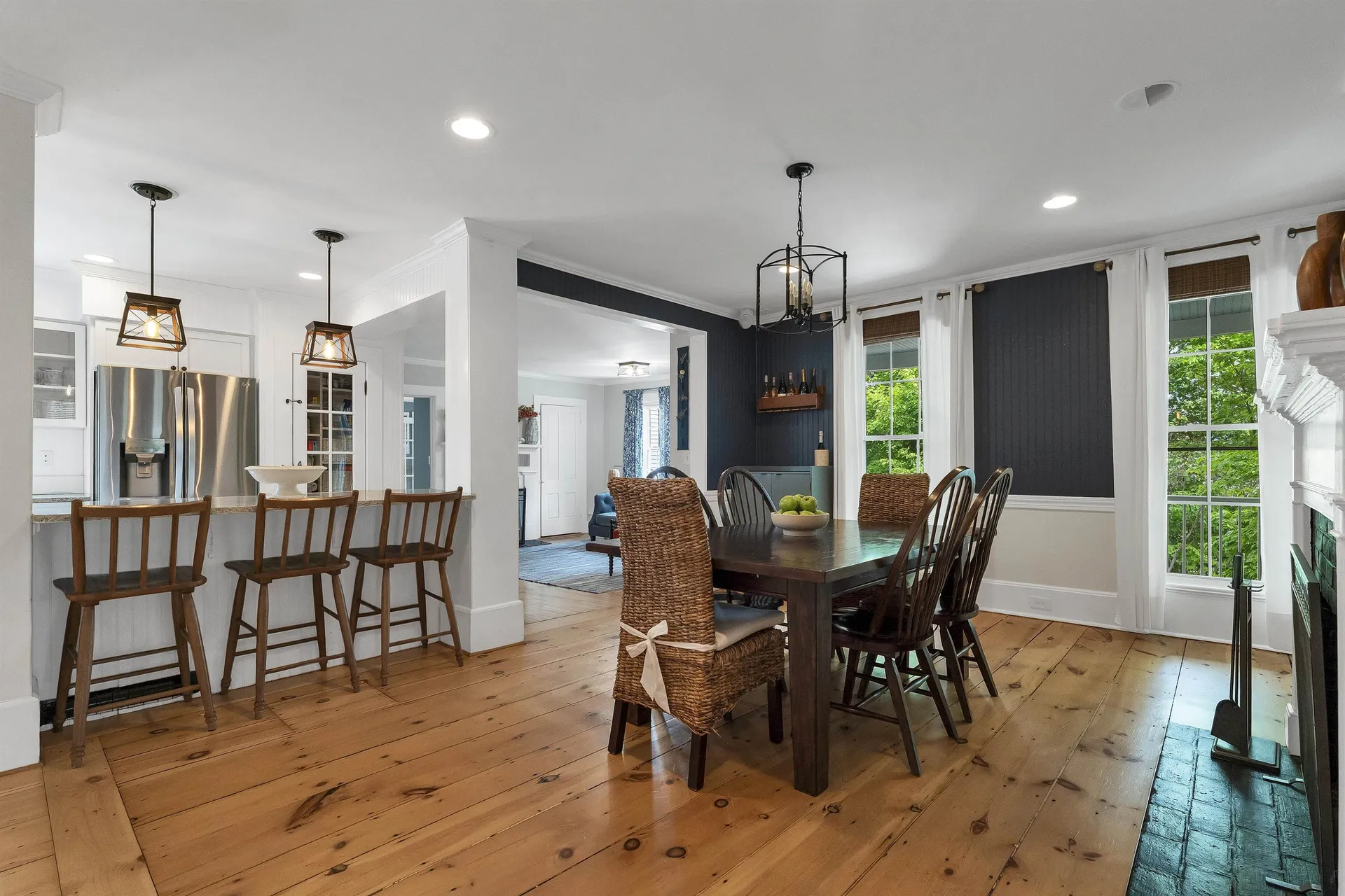 153 N Main Street Wolfeboro NH 03894