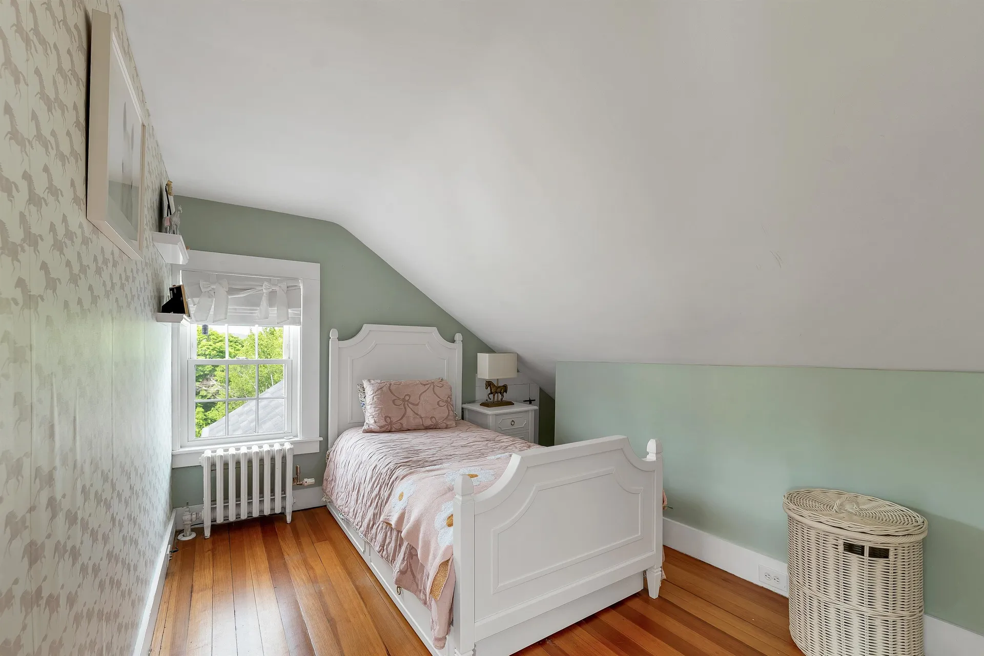 153 N Main Street Wolfeboro NH 03894