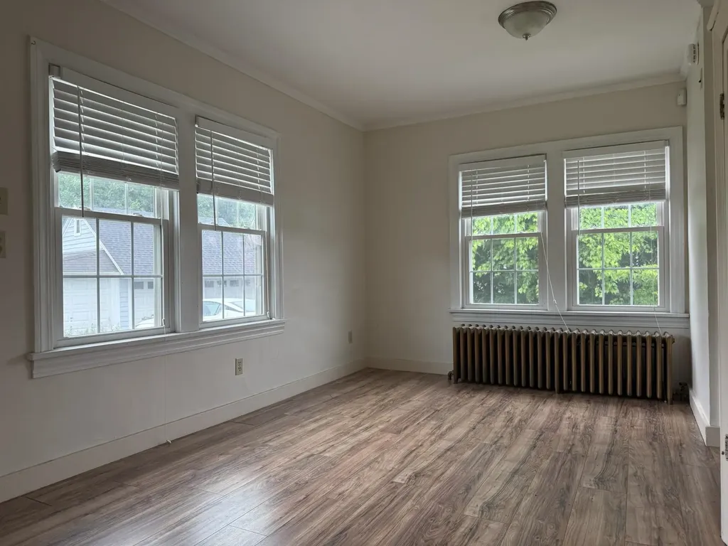 128 Northside Drive Bennington VT 05201