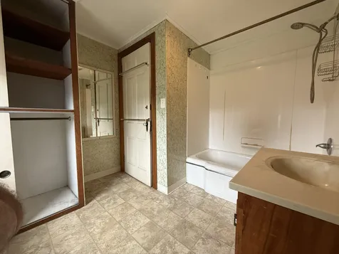 128 Northside Drive Bennington VT 05201