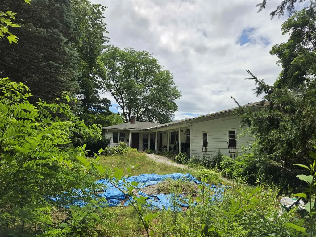 39 Penacook Street Concord NH 03301