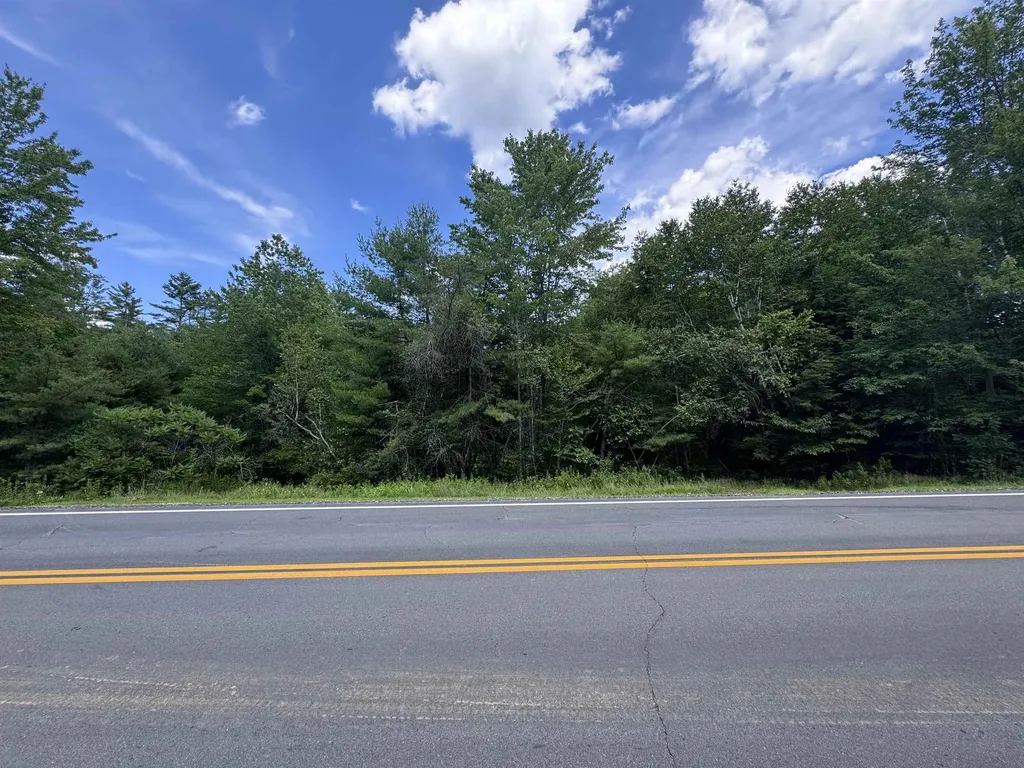 140 Parker Mountain Road Barrington NH 03825