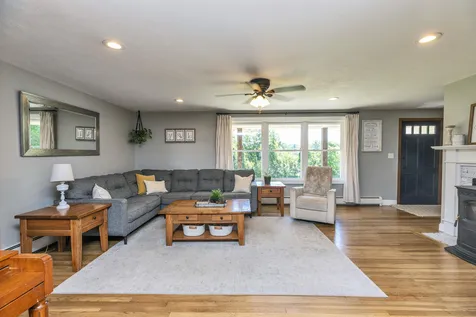 16 Currier Avenue Peterborough NH 03458