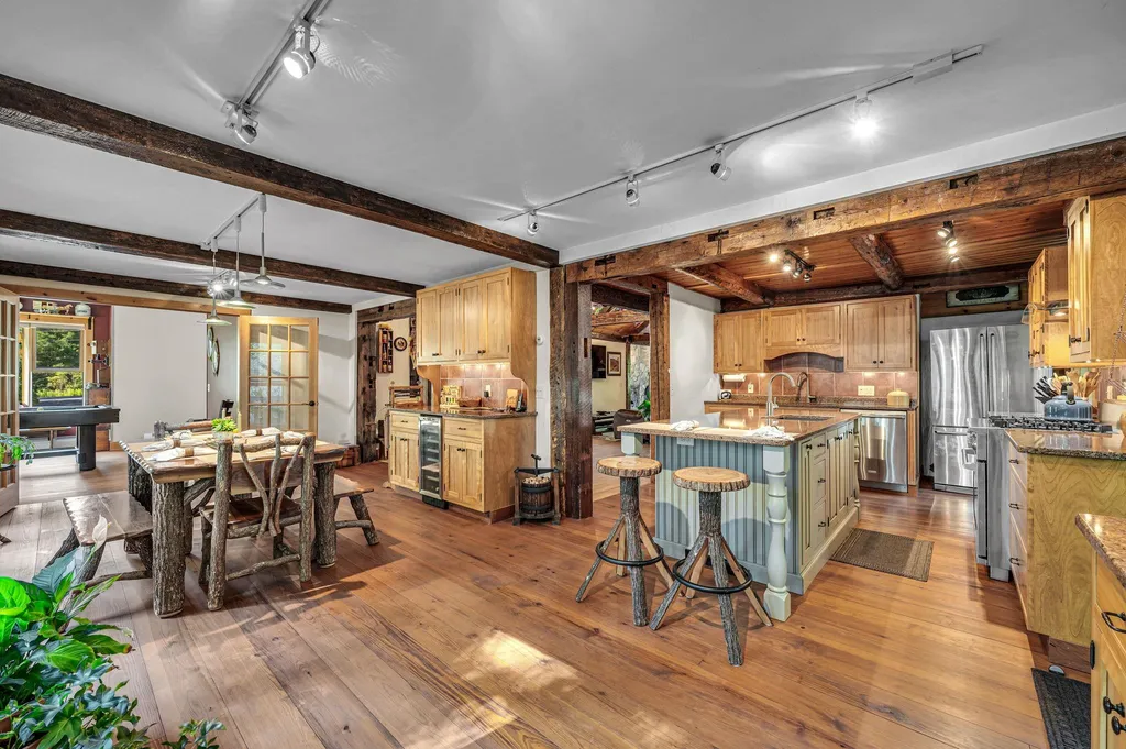 66 Somerset Road Searsburg VT 05363