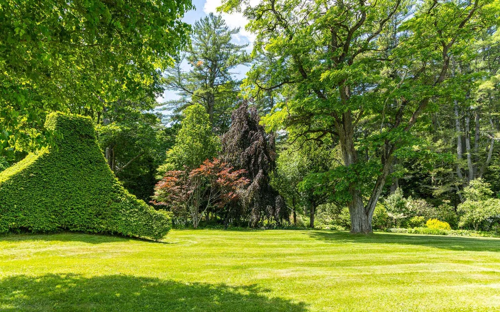 867 Forest Road Alstead NH 03602