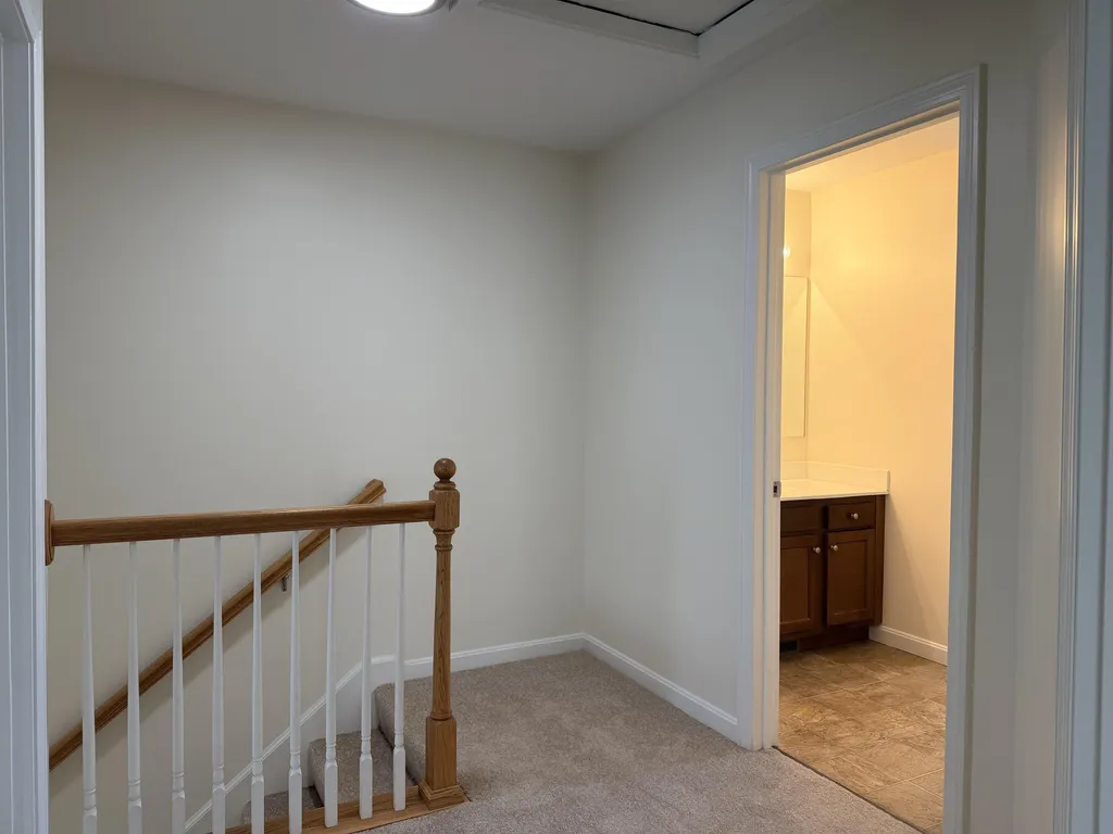 4B Red Oak Way Boscawen NH 03303