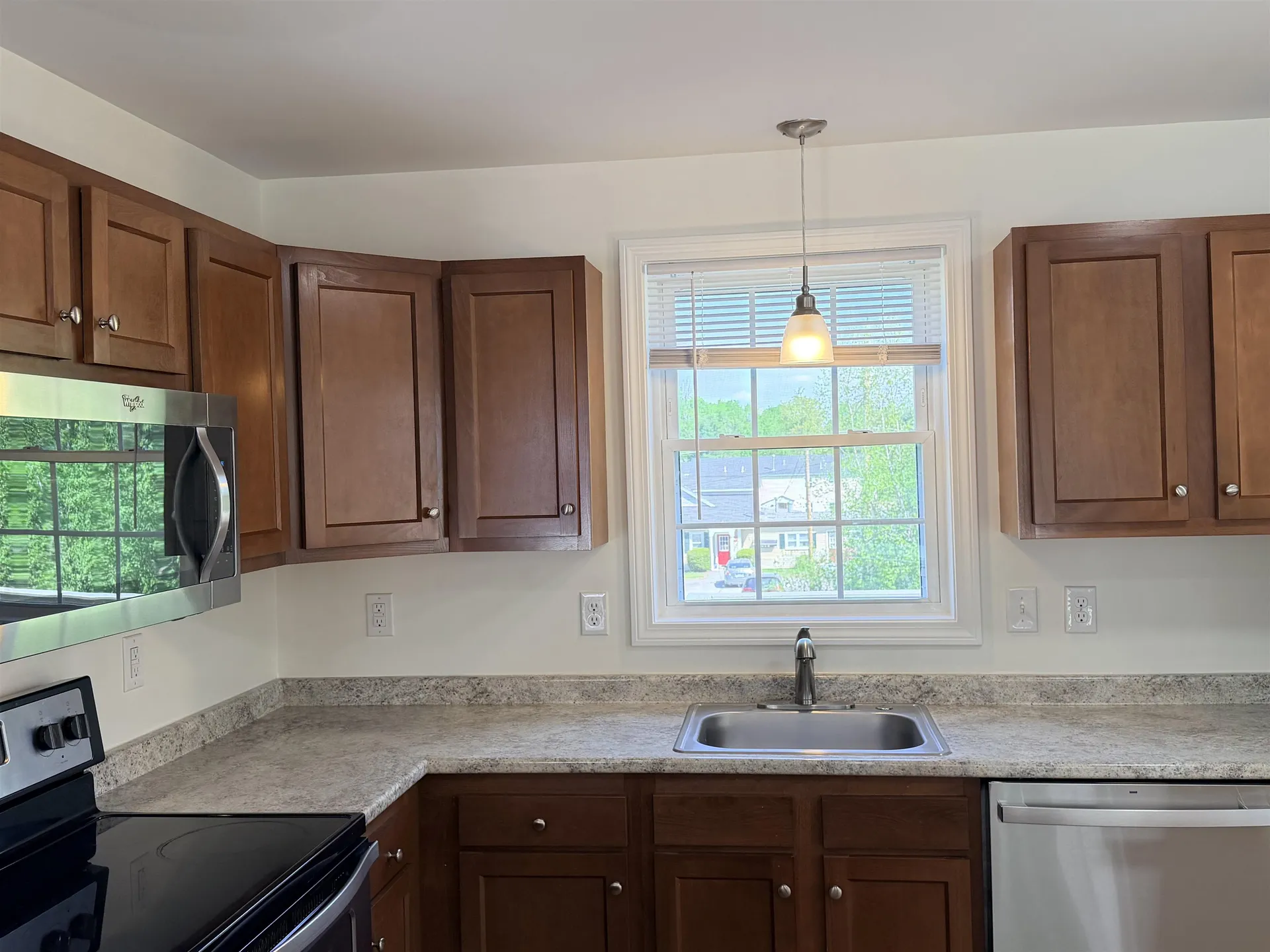 4B Red Oak Way Boscawen NH 03303